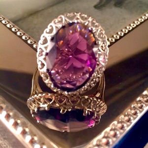 ❤️Gorgeous Amethyst Gemstone Ring Size 7